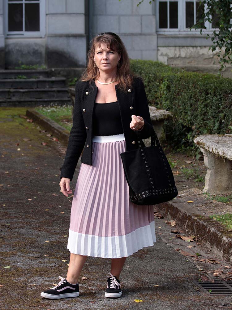 jupe plissée rose haut noir 7 jupe plissée rose haut noir 7