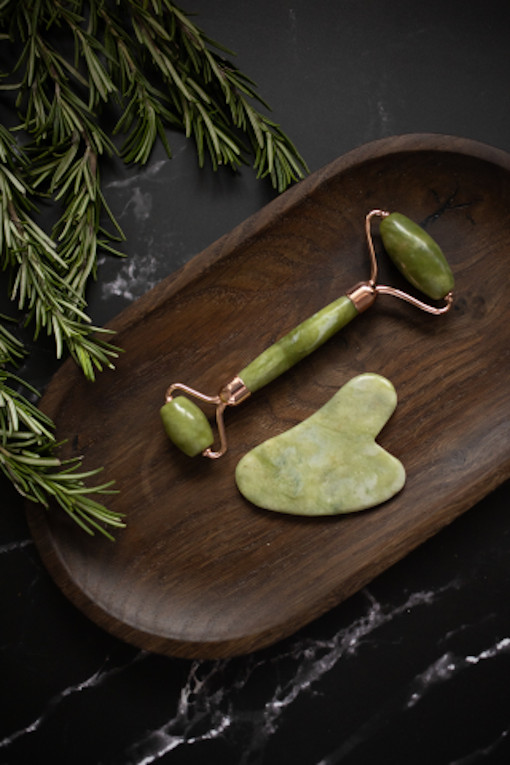 gua-sha-roller-karosfashion gua-sha-roller-karosfashion